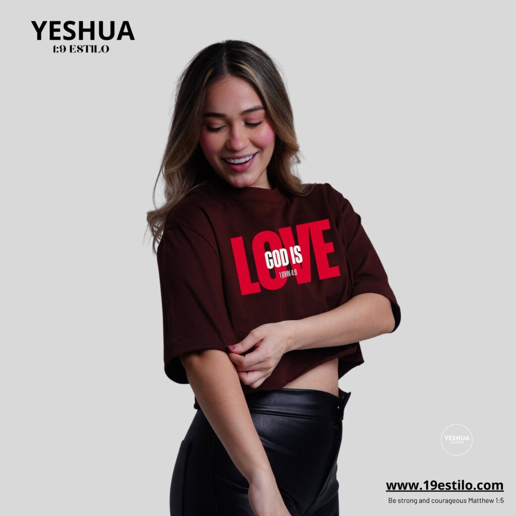 Camiseta Dama Corta /  Crop Top DIOS ES AMOR